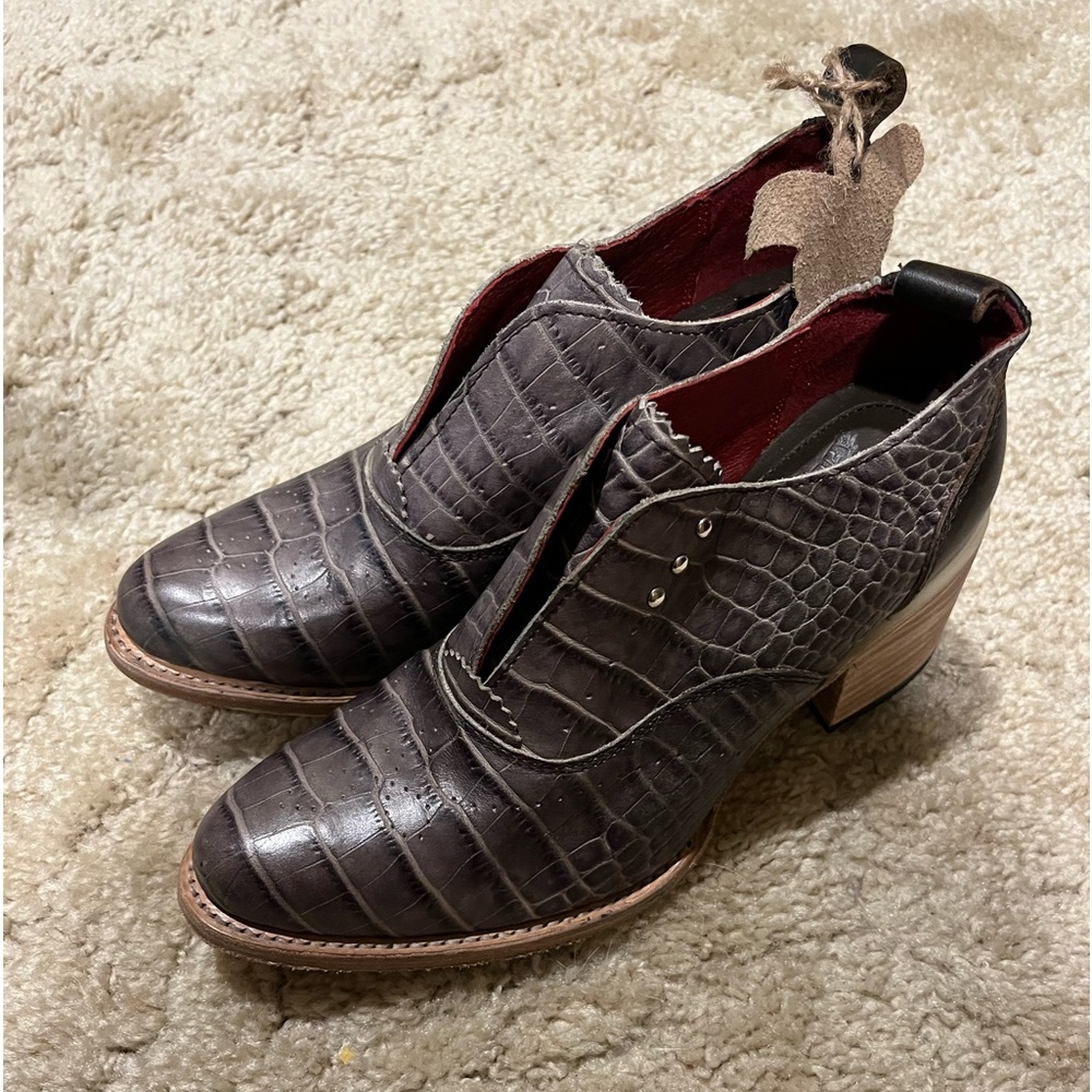 FreeBird Boots